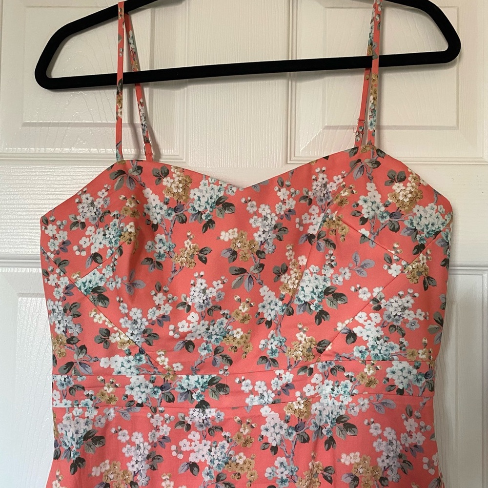 J Crew Ruffle-Hem Midi Dress in Liberty® Josephine Floral - Picture 3 of 7